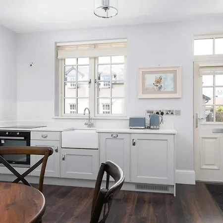 The Pine Tree Of Warren Boutique Prázdninový dům Dromod